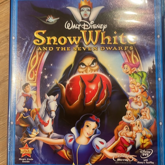 5 Disney blue ray & dvds movie rescuers (2) pirates mermaid Snow White AWESOME!! - Picture 3 of 5